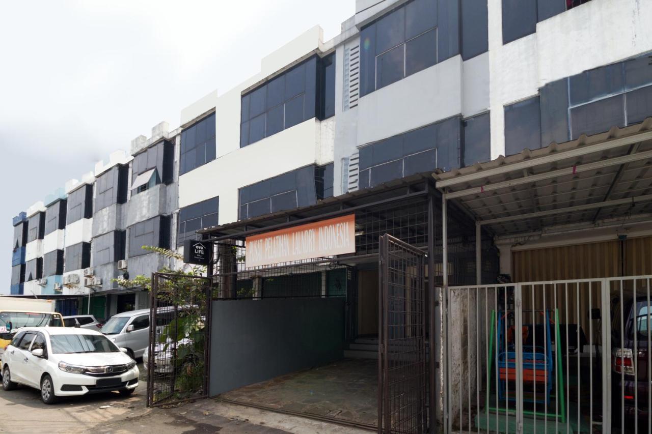 Oyo Life 3149 Guest House Ppli Bandung Exterior foto